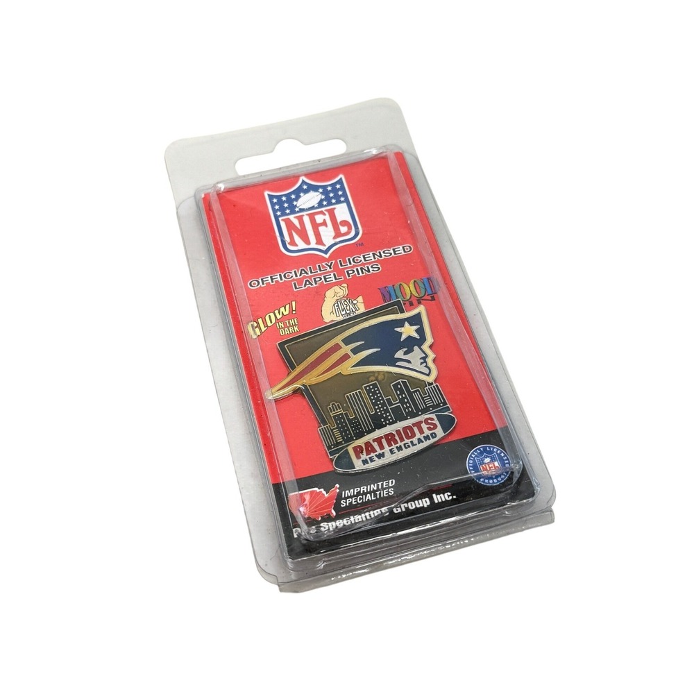 New England Patriots NFL Mood Lapel Pin Glow in the Dark Flexi-pin Skyline Logo